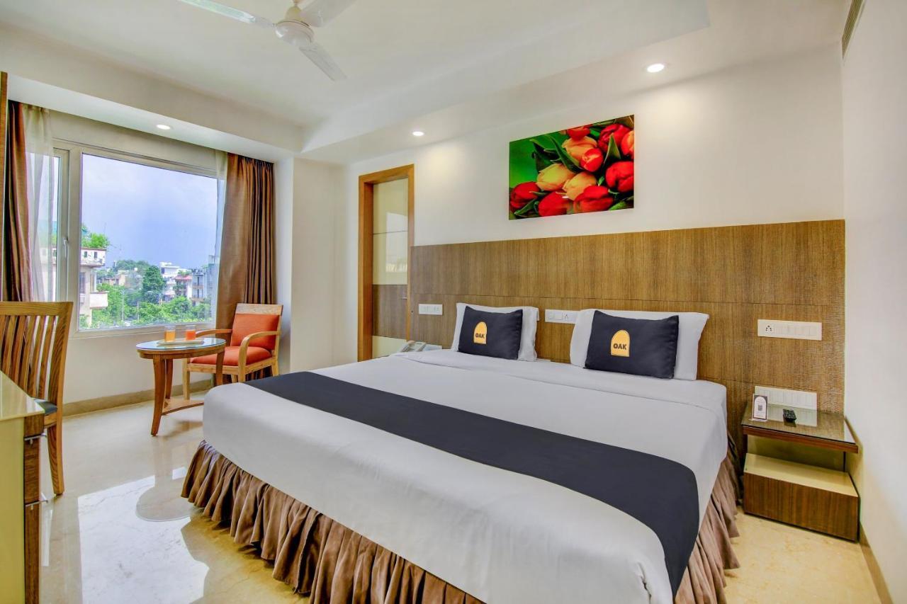 Townhouse Oak Safdarjung Nova Deli Exterior foto