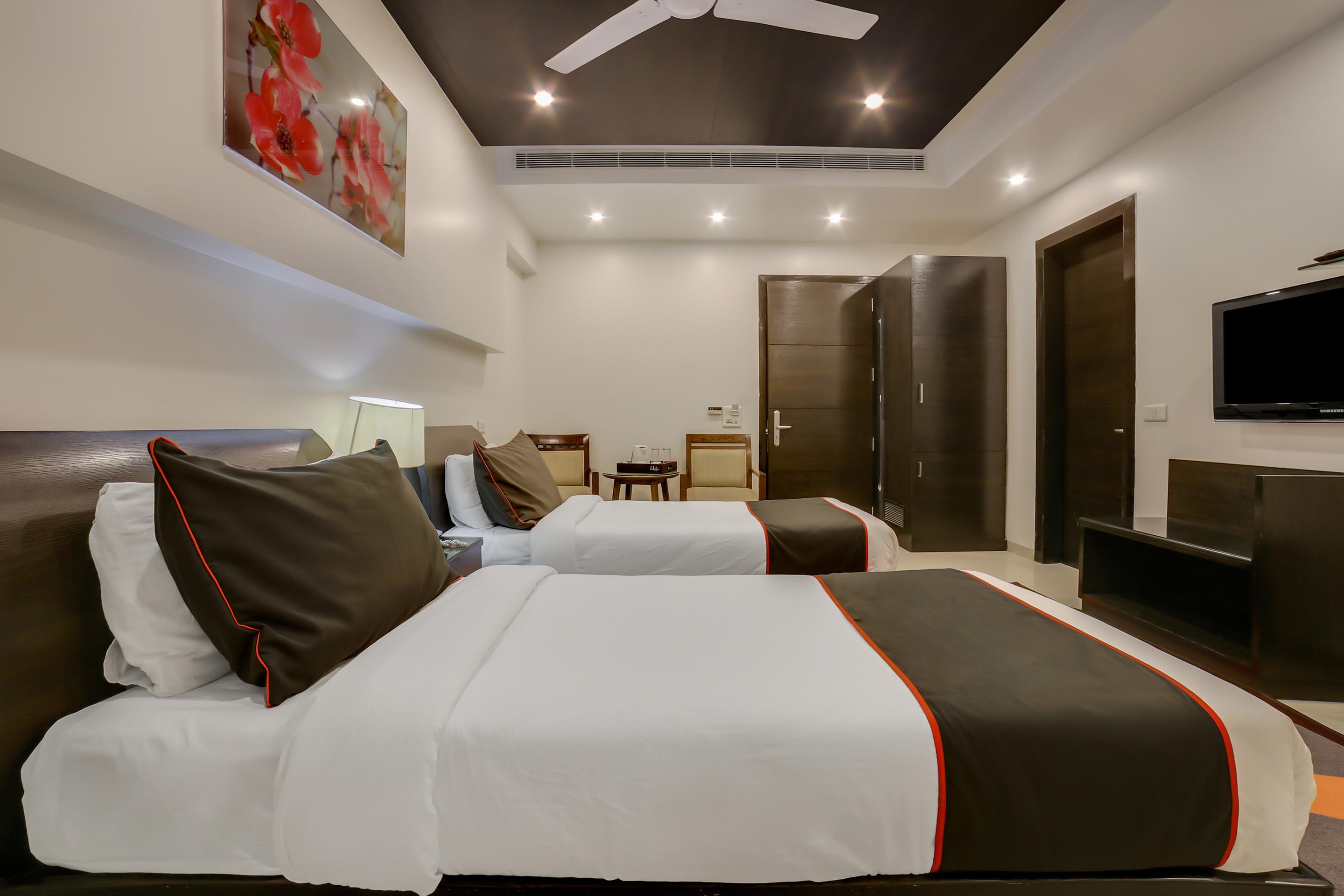 Townhouse Oak Safdarjung Nova Deli Exterior foto